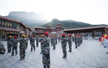 &#113;&#121;&#29699;&#21451;&#20250;&#45;&#40;&#21315;&#20159;&#41;&#95;&#23448;&#26041;&#32593;&#31449;